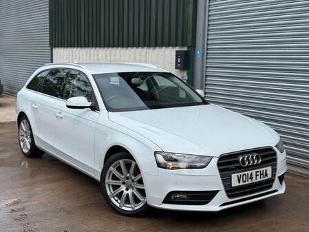 AUDI A4 AVANT 2.0 TDI SE Technik